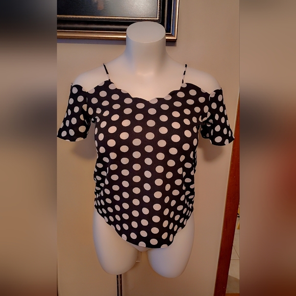 Monteau Black and White Polka Dot Blouse 🖤 - Picture 1 of 3